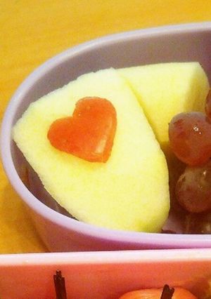 リンゴにハートのアクセント❤✨-レシピのメイン写真