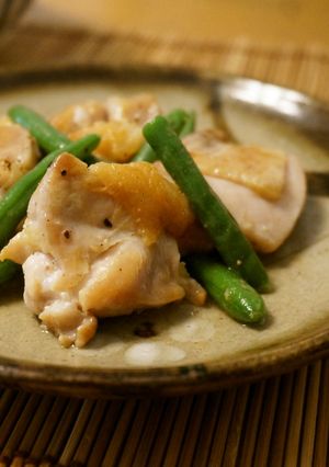 お弁当に☆鶏肉と隠元の塩にんにく炒め-レシピのメイン写真