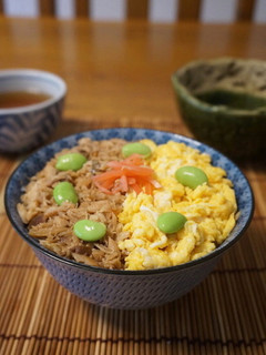 ランチに☆鯖のそぼろと炒り卵の3色丼-レシピのメイン写真