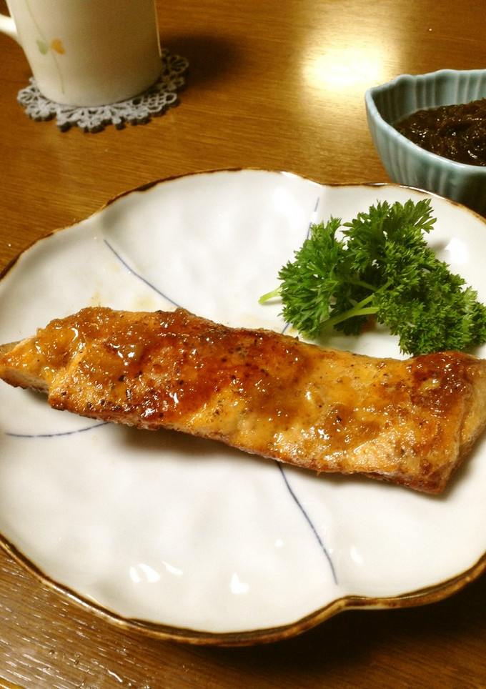 生鮭☆ムニエル 生姜バターソース♪-レシピのメイン写真