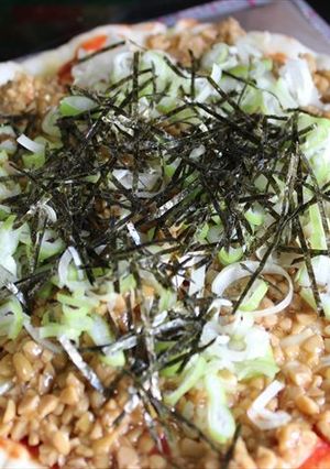 スーパーのピザで納豆ピザ。-レシピのメイン写真