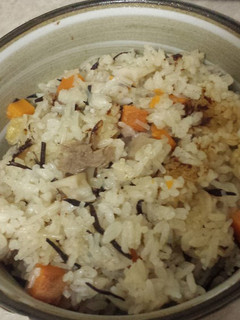 ありあわせの具材で牛肉の炊き込みご飯-レシピのメイン写真