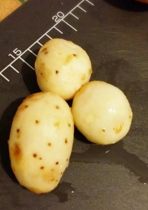 目からウロコ！ヌルヌルなしの里芋の皮むき-レシピのメイン写真