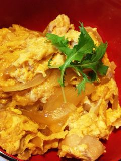 簡単!すき焼きのタレで作る親子丼♡-レシピのメイン写真
