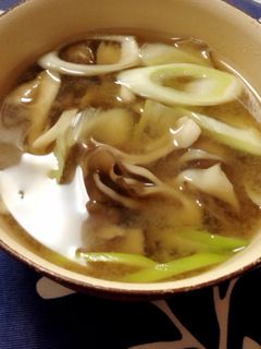 舞茸のお味噌汁♡-レシピのメイン写真
