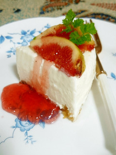 いちじくとレアチーズケーキの絶妙なコラボ-レシピのメイン写真