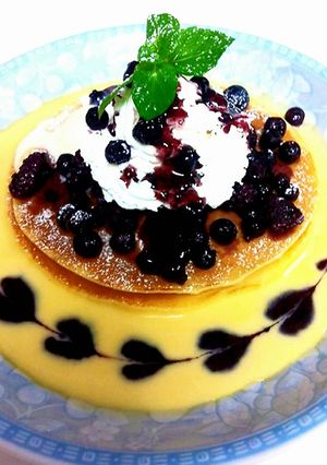 お店みたい♪おしゃれなベリー・パンケーキ-レシピのメイン写真