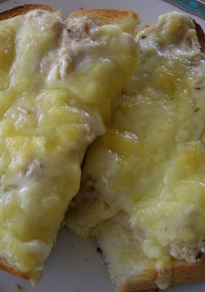 うまうま♪ツナととろけるチーズのトースト-レシピのメイン写真