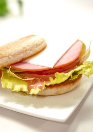 BLTならぬHLT（ハムレタストマト）-レシピのメイン写真