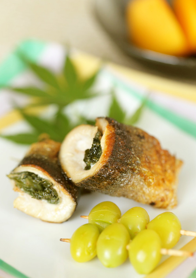 梅しそを秋刀魚でくるっと☆焼き-レシピのメイン写真