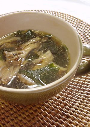 わかめと舞茸の中華スープ。-レシピのメイン写真