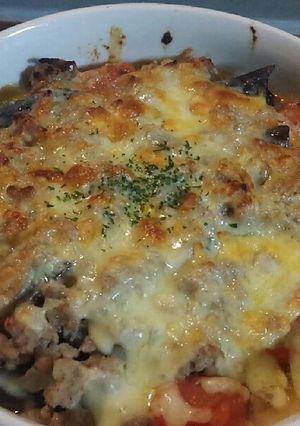 夏野菜 トマトと茄子のシンプルグラタン-レシピのメイン写真