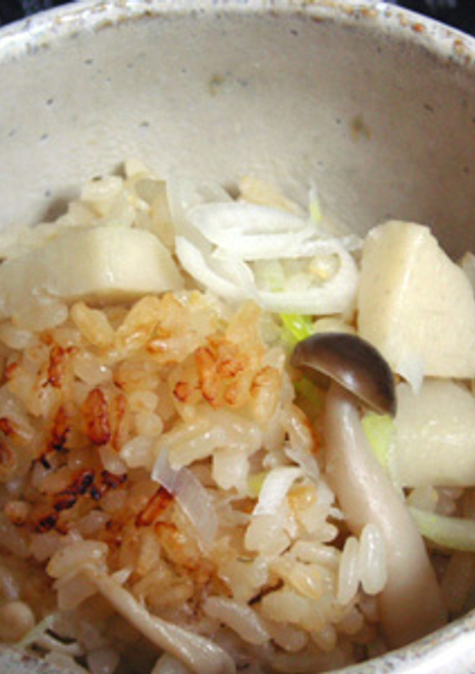 土鍋で簡単おこげ☆秋のきのこご飯-レシピのメイン写真