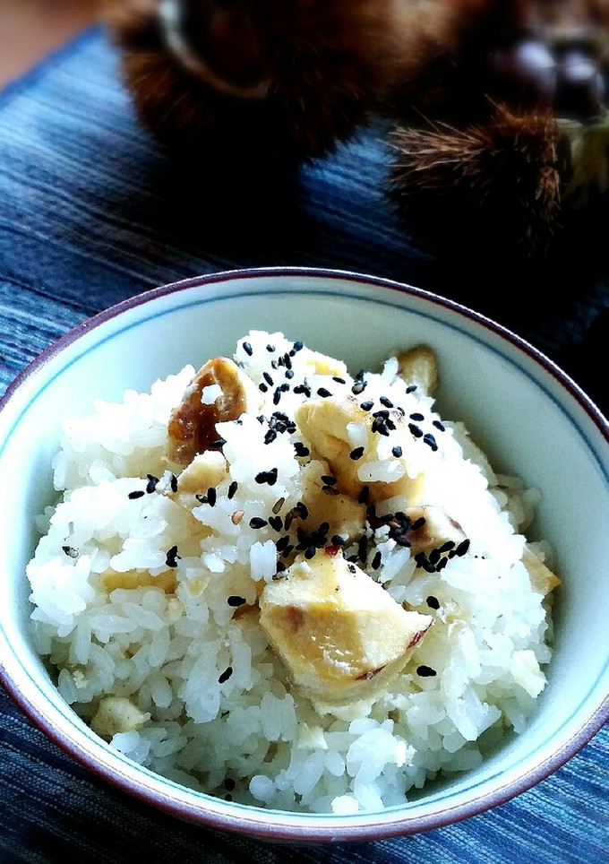 栗の皮剥き／栗の炊きおこわ-レシピのメイン写真