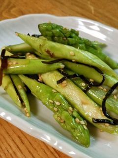 レンジで簡単☆アスパラの塩昆布和え-レシピのメイン写真