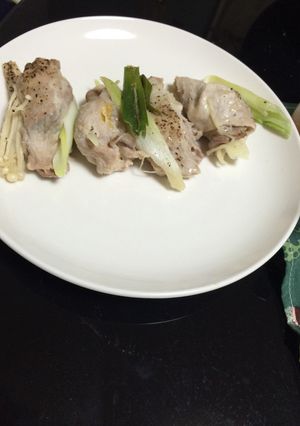 簡単！豚肉のたっぷり野菜チーズ巻き-レシピのメイン写真