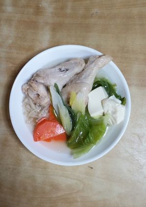 ズボラだけど美味しい「手羽元の簡単鍋」-レシピのメイン写真