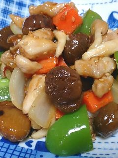 秋の味覚☆栗と鶏肉の中華炒め-レシピのメイン写真