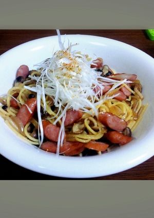 ソーセージとしめじのバター醤油パスタ-レシピのメイン写真