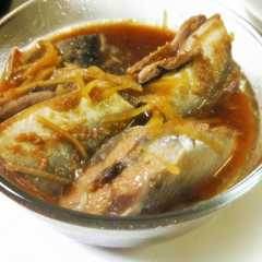 รูปของ 秋刀魚の味噌煮(圧力鍋で骨まで柔らか)