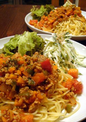 野菜たっぷり超簡単ぴり辛ミートソース!-レシピのメイン写真