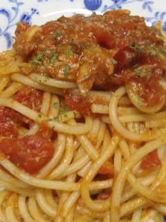 サバの水煮缶とトマトのパスタ-レシピのメイン写真