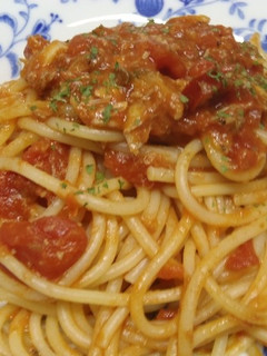 サバの水煮缶とトマトのパスタ-レシピのメイン写真