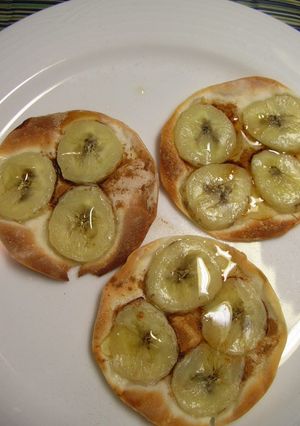 子供だって食べたいよ♪バナナで餃子ピザ♪-レシピのメイン写真