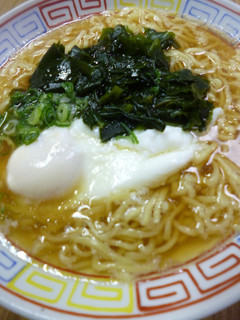 マルちゃん正麺で・お月見ラーメン-レシピのメイン写真