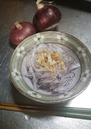 簡単☆紫玉ねぎの美味しい食べ方-レシピのメイン写真