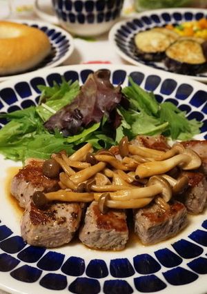 サーロインステーキ☆きのこソース-レシピのメイン写真