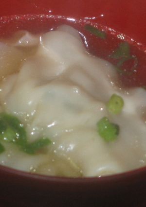 簡単１０分で餃子スープ材料３つ-レシピのメイン写真