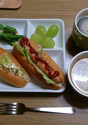 休日に♪ホットドッグ＆卵パン☆-レシピのメイン写真