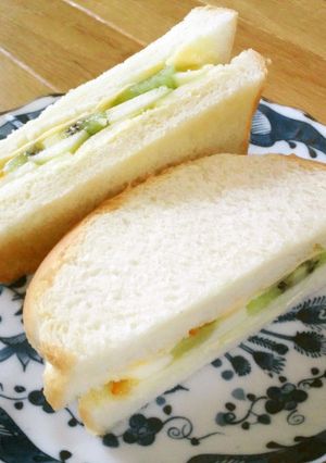 フルーツチーズサンド-レシピのメイン写真