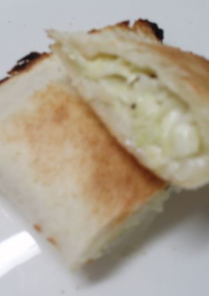 キャベツのお手軽♪ホットサンド-レシピのメイン写真