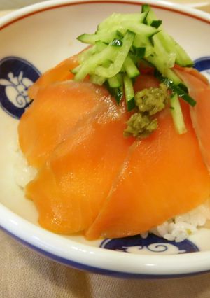 簡単サーモンのちらし丼-レシピのメイン写真