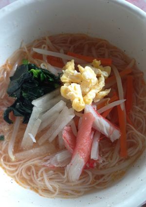 梨とチリソースでエスニックな素麺-レシピのメイン写真
