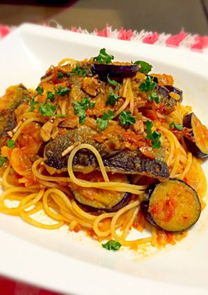 秋刀魚と秋茄子のトマトソースパスタ-レシピのメイン写真