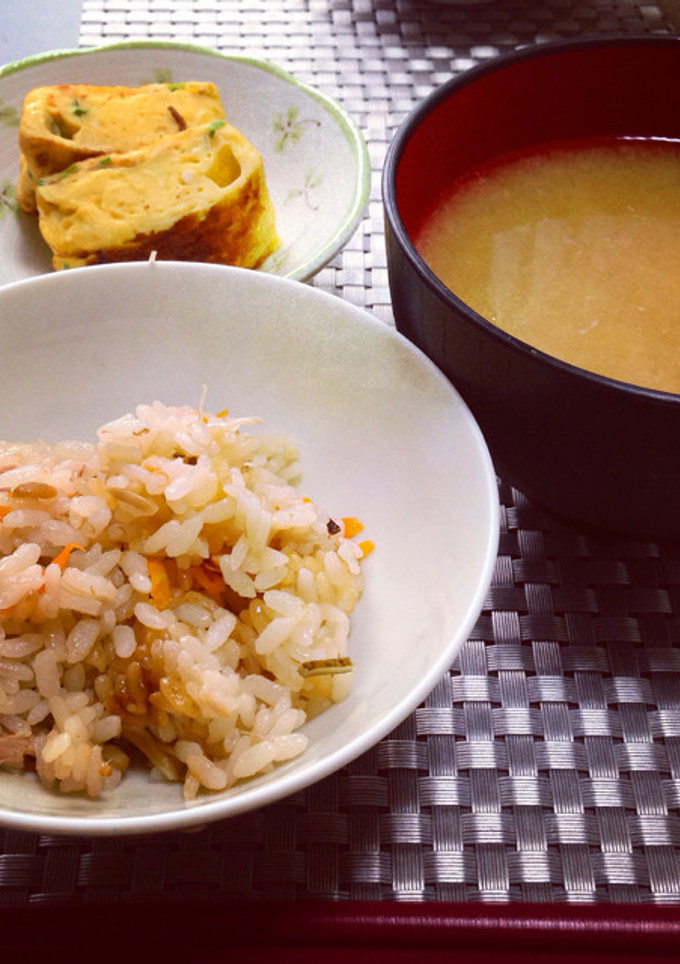 ツナと塩昆布の炊き込みご飯-レシピのメイン写真