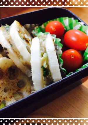 余った餃子の具でレンコンはさみ焼き-レシピのメイン写真