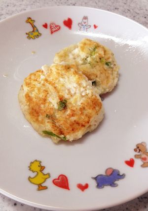 離乳食 中期〜豆腐のヘルシーハンバーグ-レシピのメイン写真