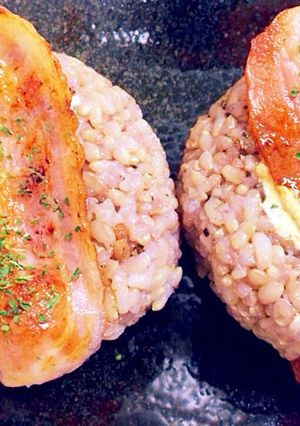 コンビニの味を再現！ベーコンマヨおにぎり-レシピのメイン写真