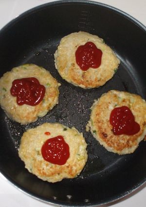 蓮根ハンバーグ♪簡単レシピ子供も大好き-レシピのメイン写真