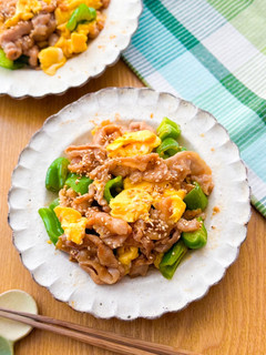 豚バラピーマンのにんにく味噌たま炒め-レシピのメイン写真