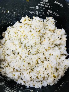 離乳食*しらすとワカメの炊き込みご飯-レシピのメイン写真