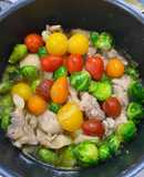 芽キャベツと鷄肉のアヒージョ