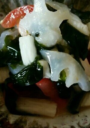 蓮根トマト長芋ワカメの中華サラダ-レシピのメイン写真