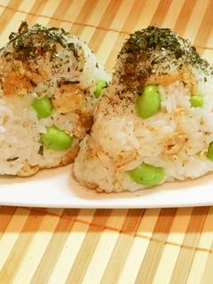 油揚げの甘辛煮と枝豆のおにぎり-レシピのメイン写真