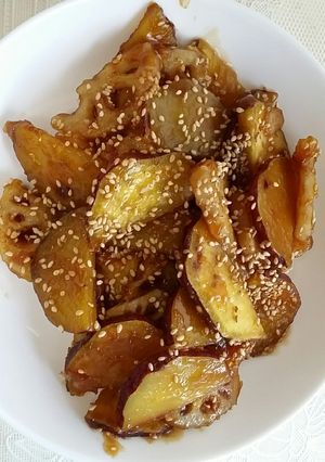 さつまいもと蓮根の甘い醤油味炒め？-レシピのメイン写真