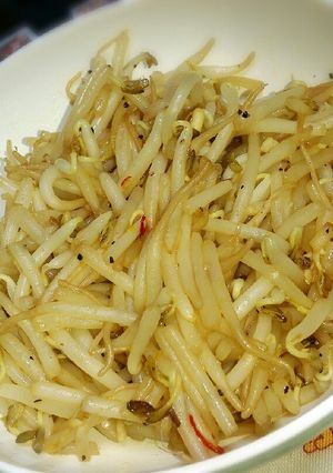 ペペロンチーノ風味のもやし炒め-レシピのメイン写真